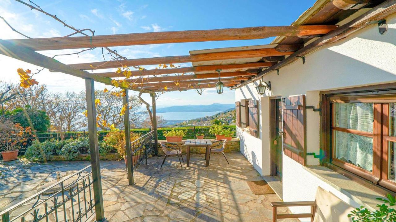 Chrissi Nefeli Apartment Agios Georgios Nilias Ngoại thất bức ảnh