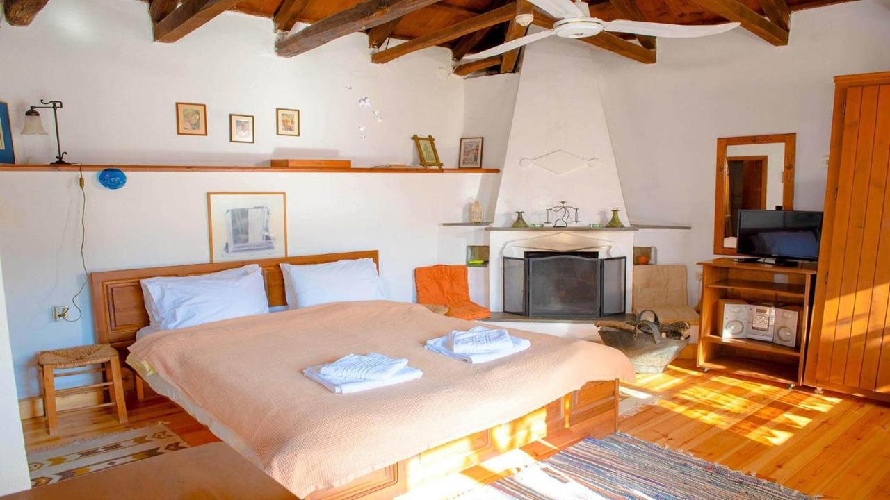 Chrissi Nefeli Apartment Agios Georgios Nilias Ngoại thất bức ảnh