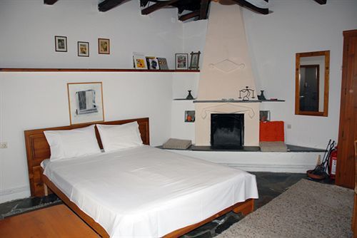 Chrissi Nefeli Apartment Agios Georgios Nilias Ngoại thất bức ảnh